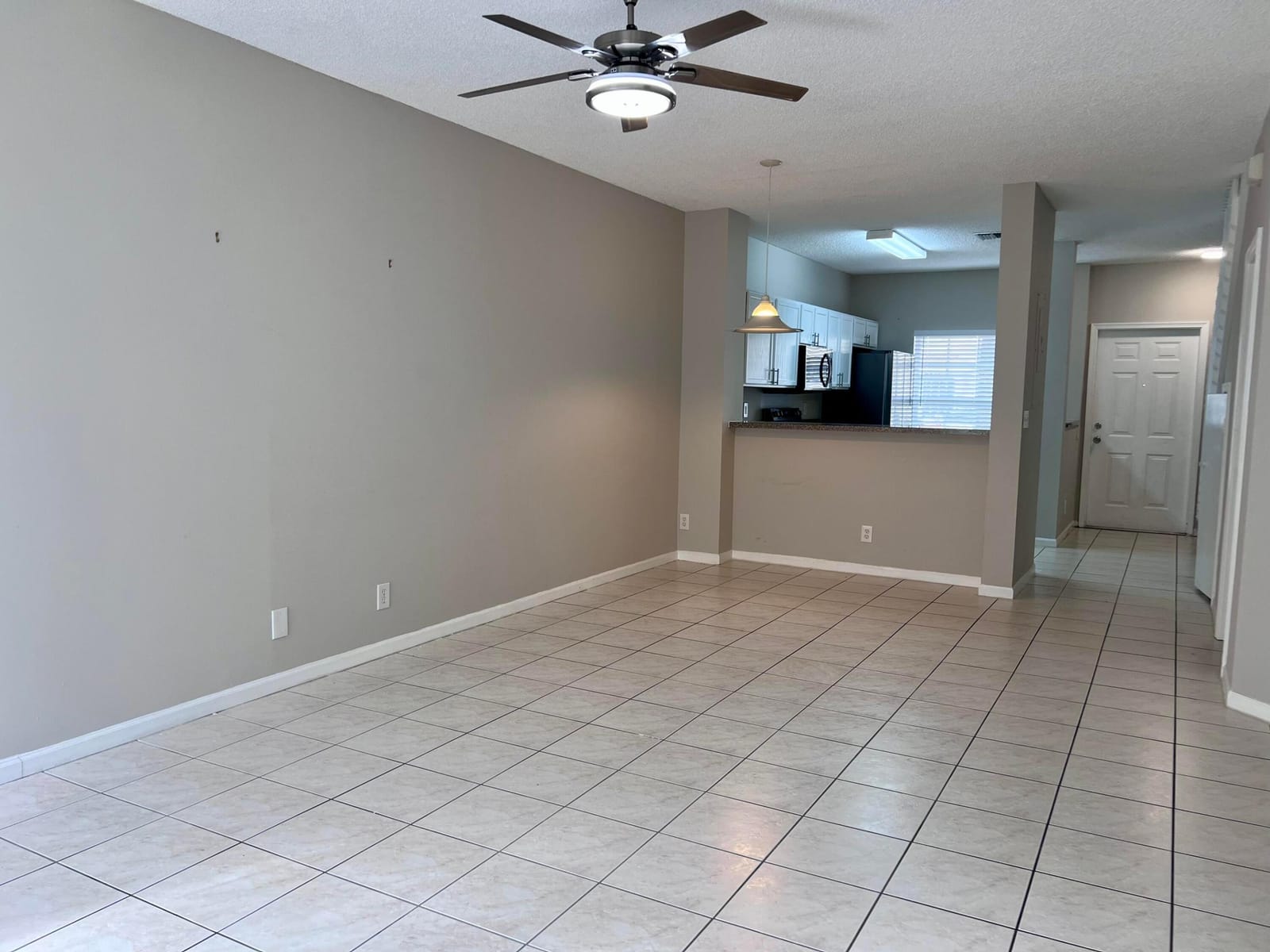 6952 CROOKED FENCE Drive — photo 2