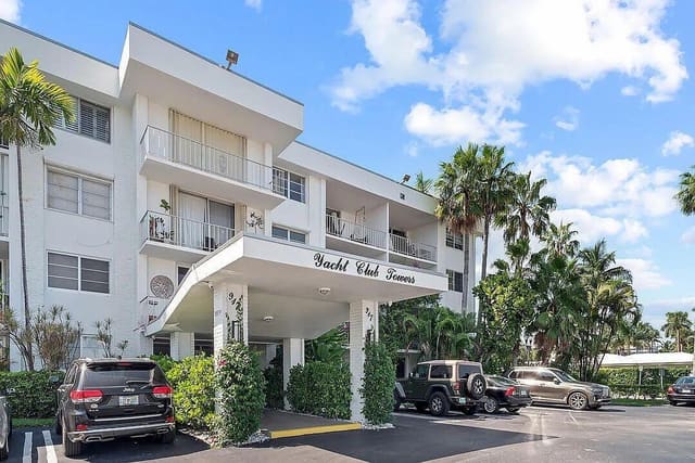 917 N Flagler Drive 304, West Palm Beach, FL 33401