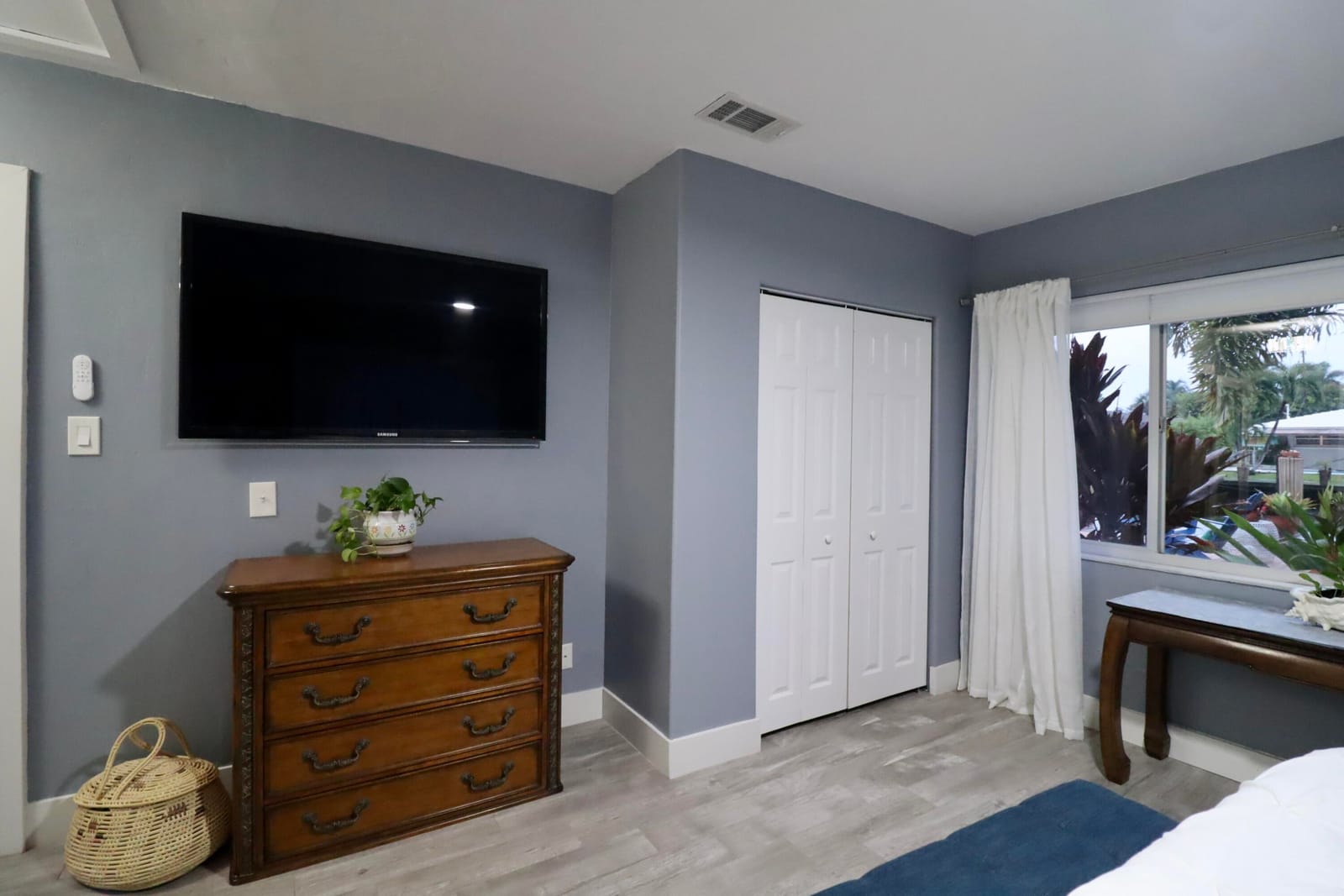 2208 NE 19TH Avenue, Wilton Manors, FL 33305 photo 18