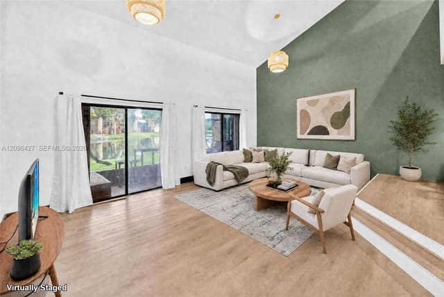 4171 SW 85th Avenue, Davie, FL 33328