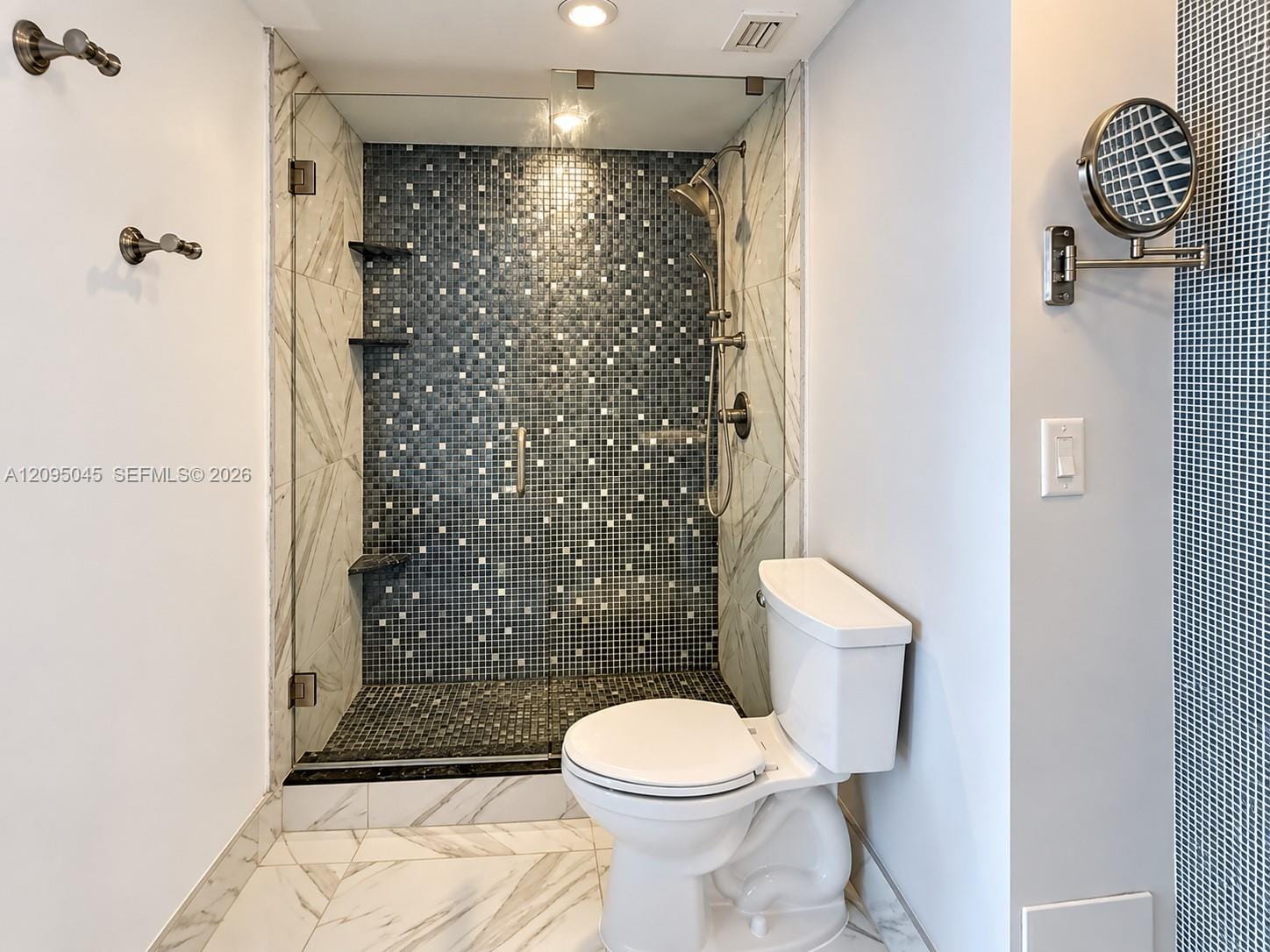 300 Bayview Drive 2014, Sunny Isles Beach, FL 33160 photo 16