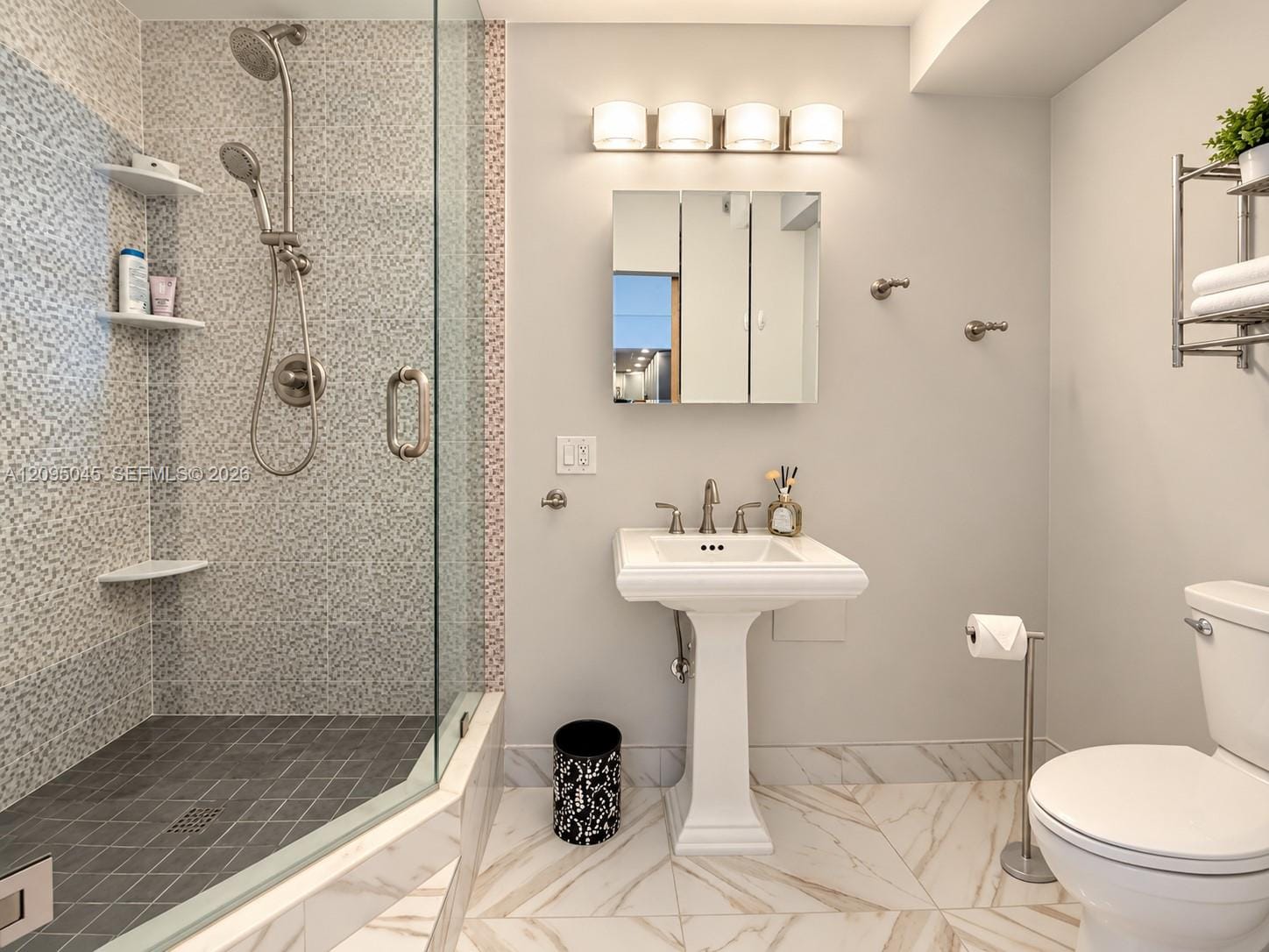 300 Bayview Drive 2014, Sunny Isles Beach, FL 33160 photo 18