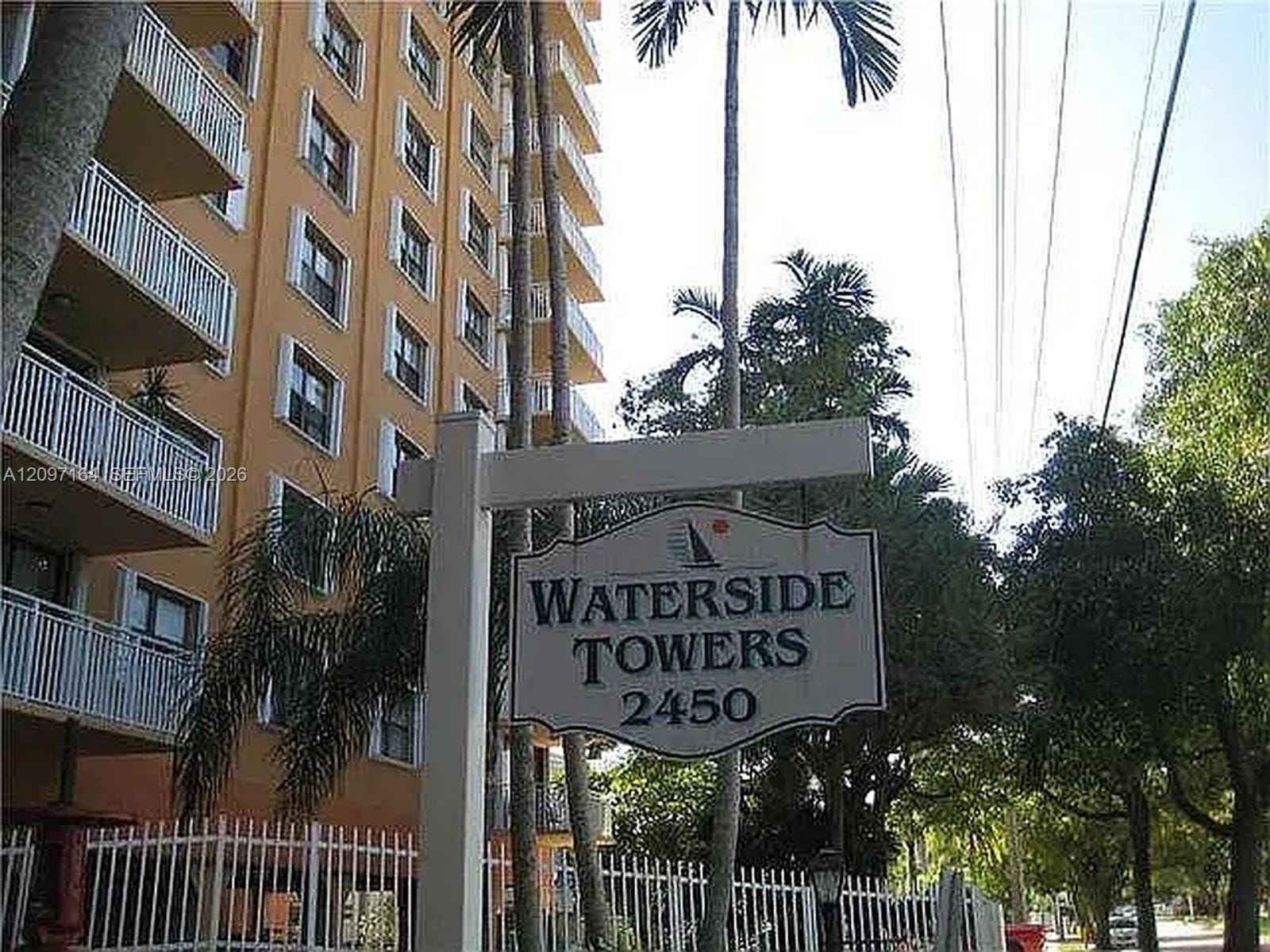 2450 NE 135th Street 208, North Miami, FL 33181 photo 1