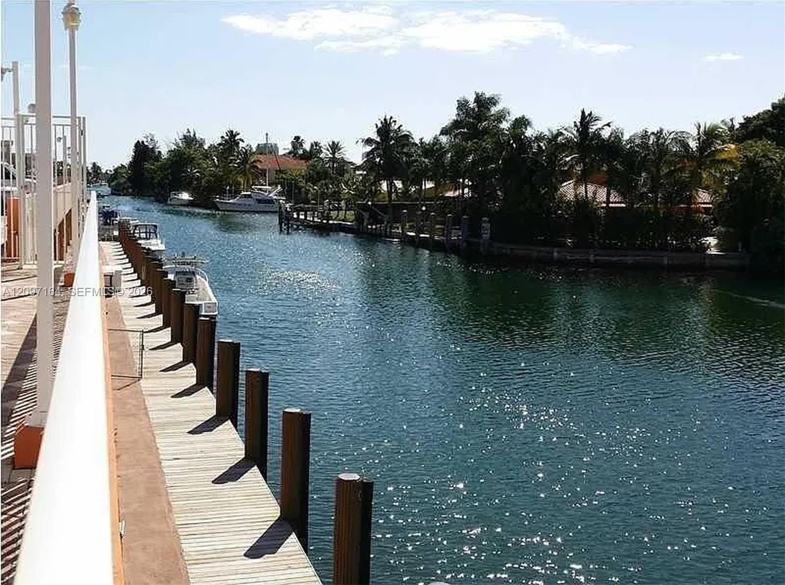 2450 NE 135th Street 208, North Miami, FL 33181 photo 17