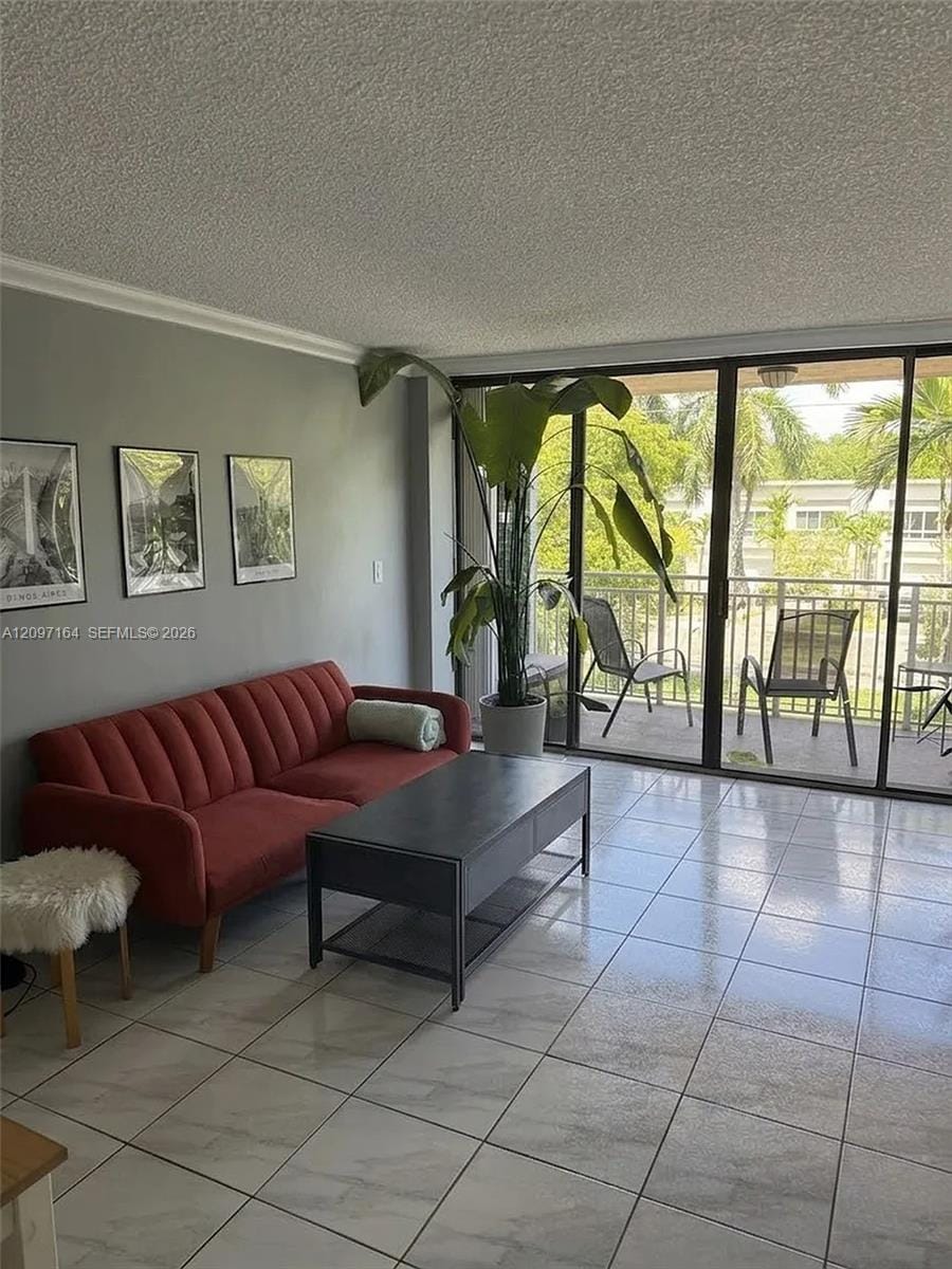 2450 NE 135th Street 208, North Miami, FL 33181 photo 4