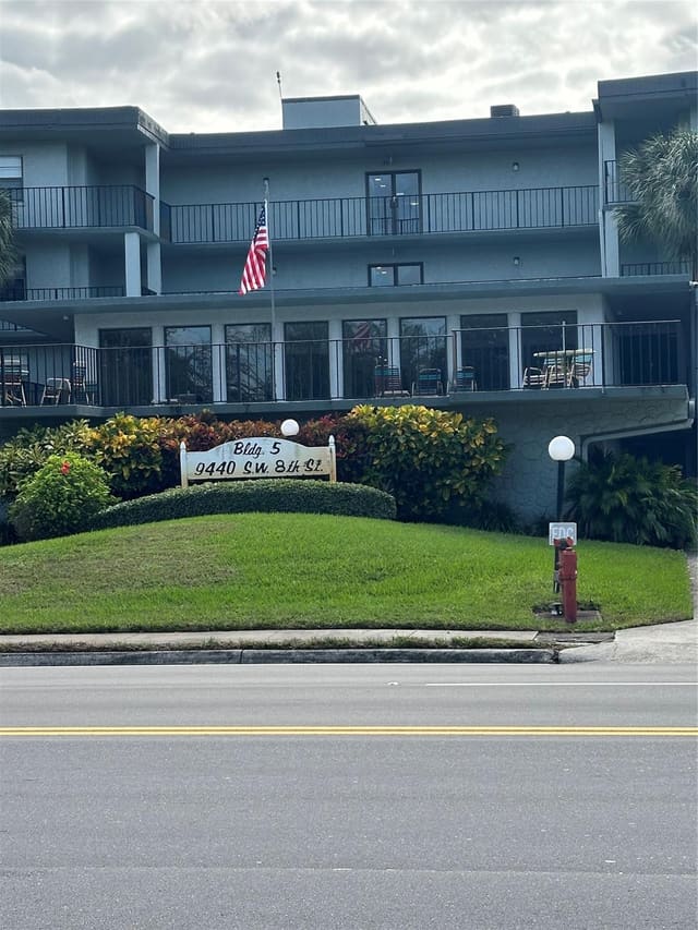 9440 SW 8TH Street 403, Boca Raton, FL 33428