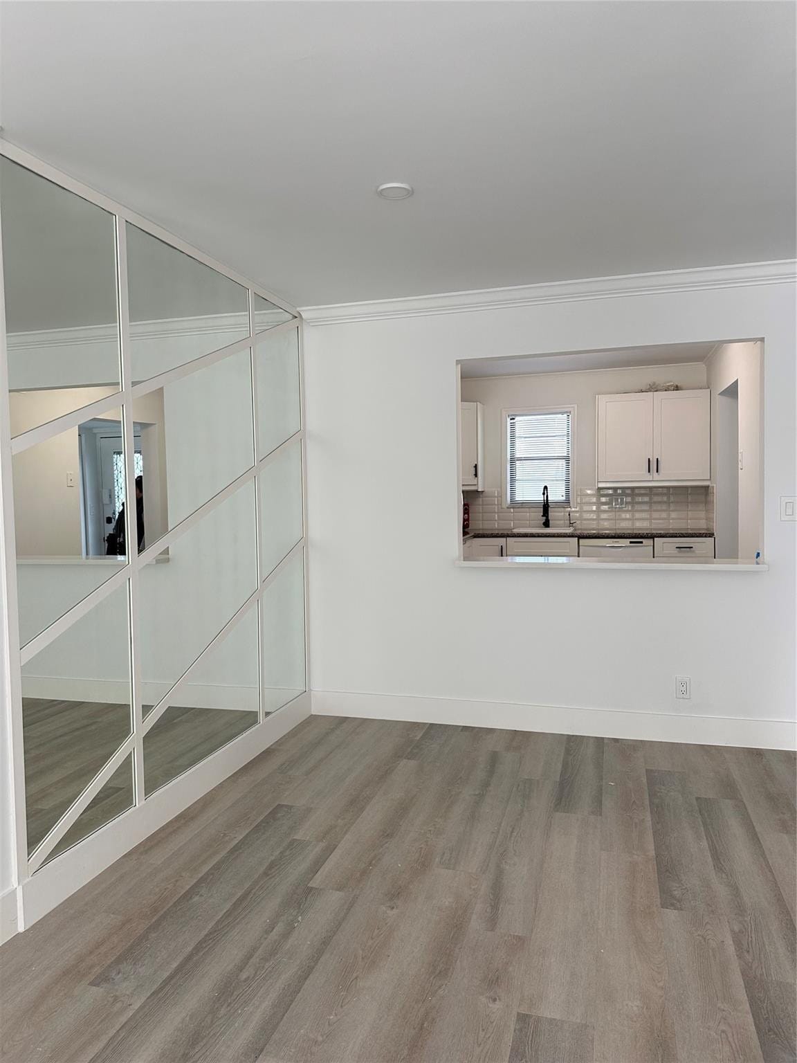 9440 SW 8TH Street 403 — photo 7