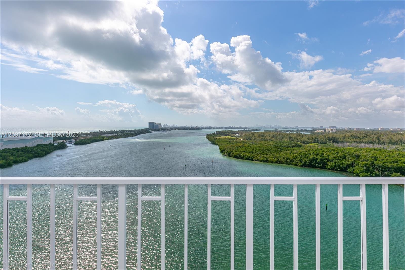 500 Bayview Drive 1818, Sunny Isles Beach, FL 33160 photo 11