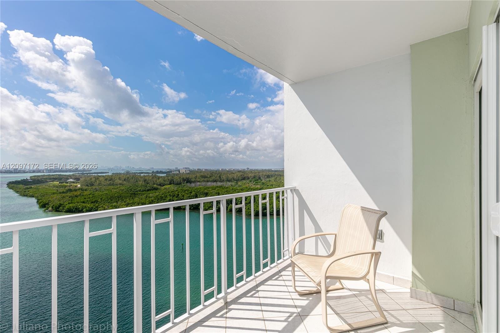 500 Bayview Drive 1818, Sunny Isles Beach, FL 33160 photo 12