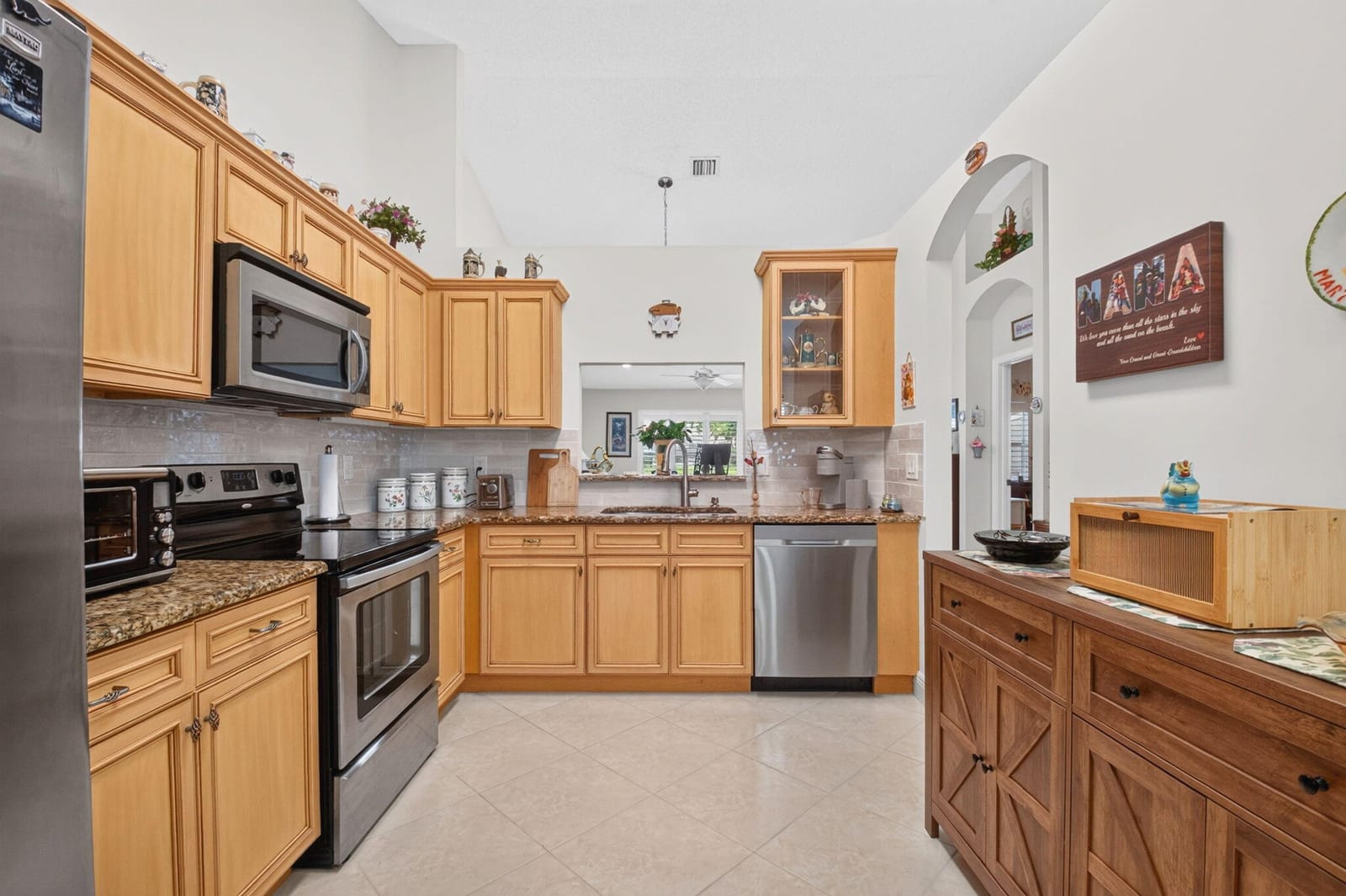 6079 CALADIUM Road — photo 12