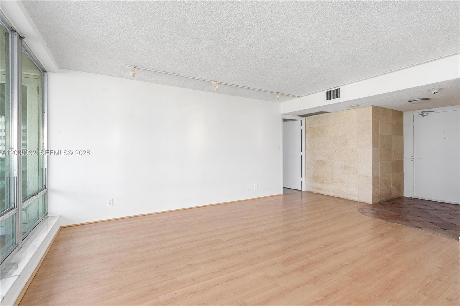 2100 S Ocean Lane 401 — photo 9