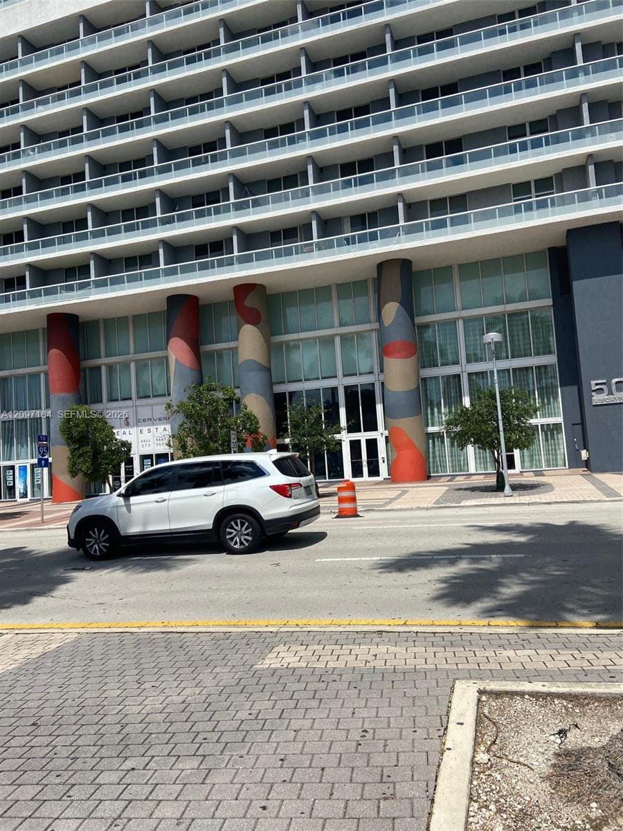50 Biscayne Boulevard 2906 — photo 1