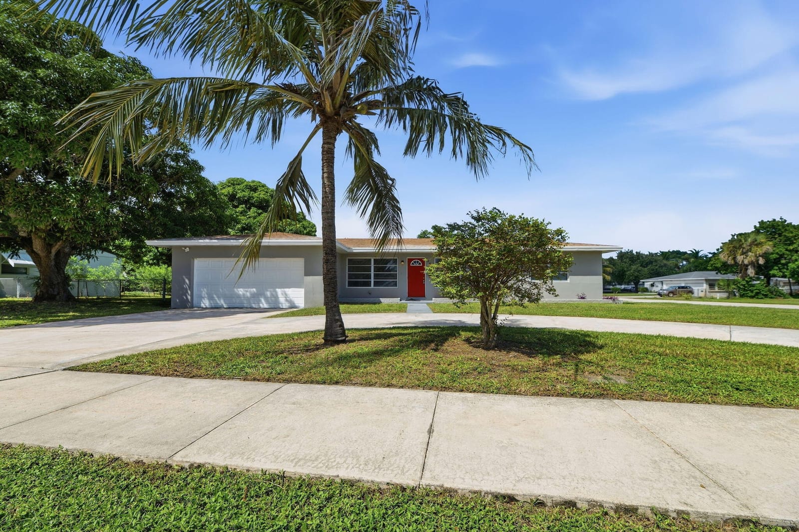 207 BAYBERRY Drive, Lake Park, FL 33403 photo 2