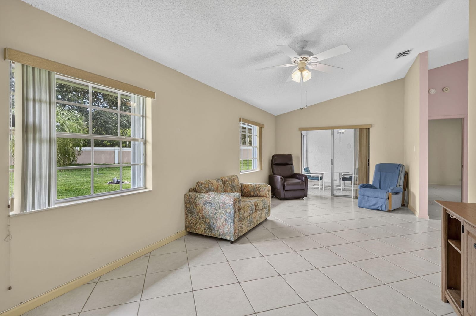 3914 Dafilee Circle, West Palm Beach, FL 33417 photo 15