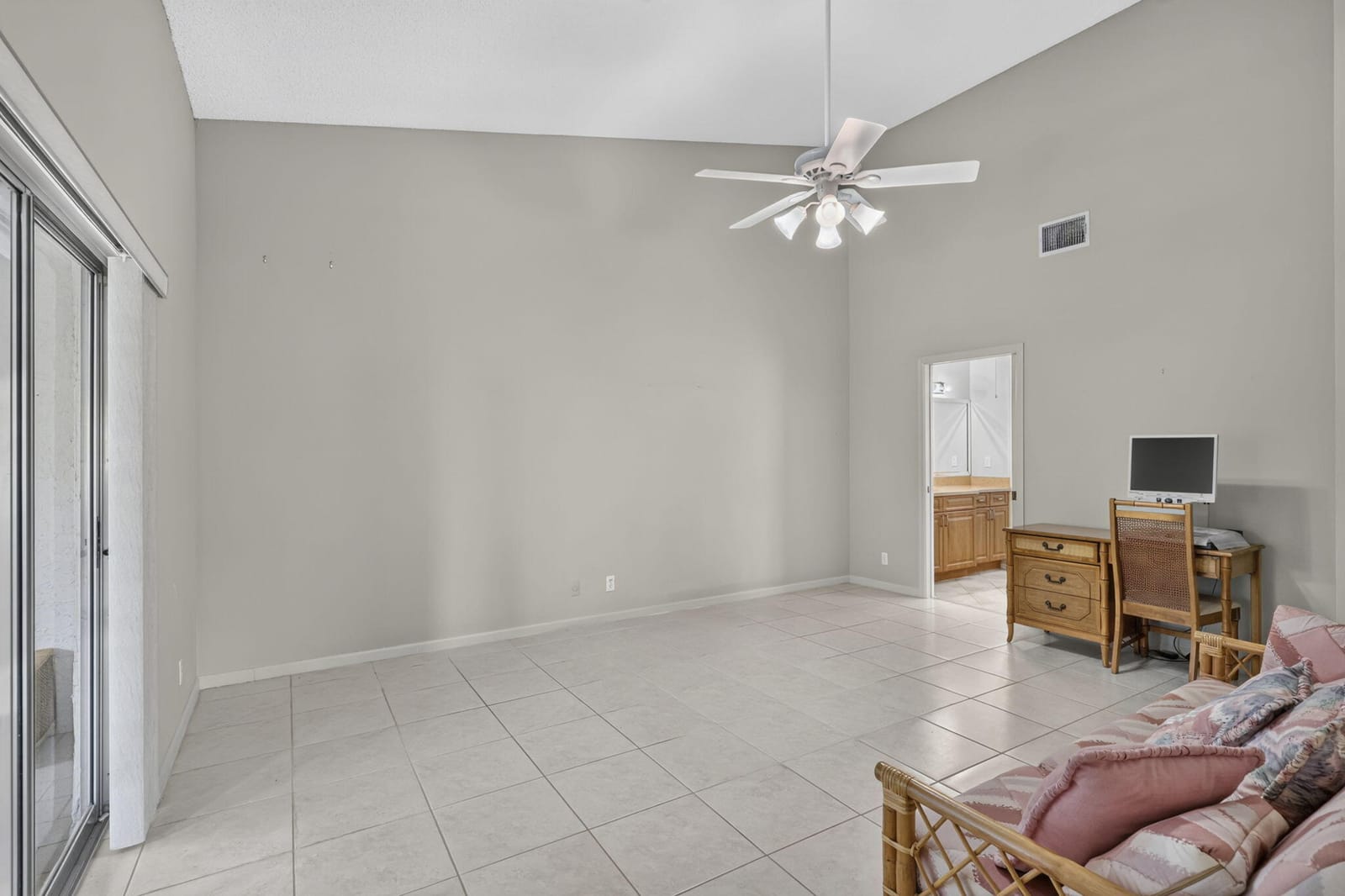 3914 Dafilee Circle, West Palm Beach, FL 33417 photo 17