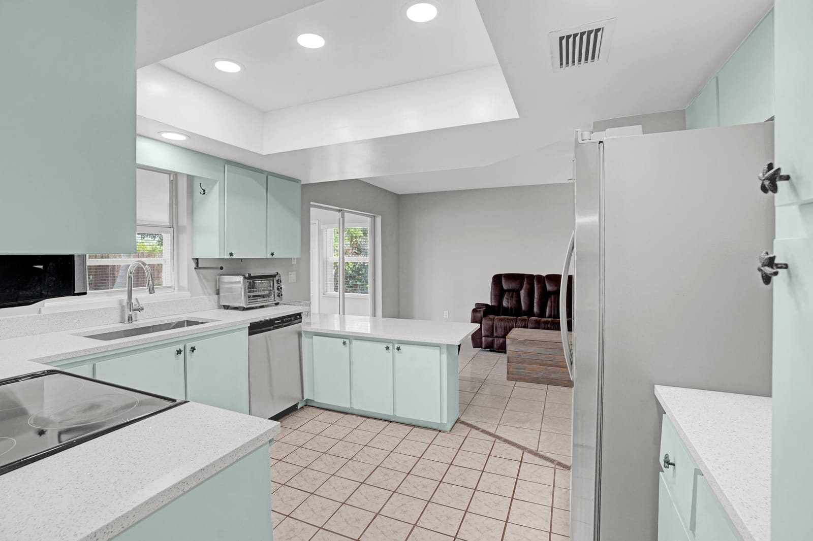 1902 EUCALYPTUS Avenue, Hutchinson Island, FL 34949 photo 22