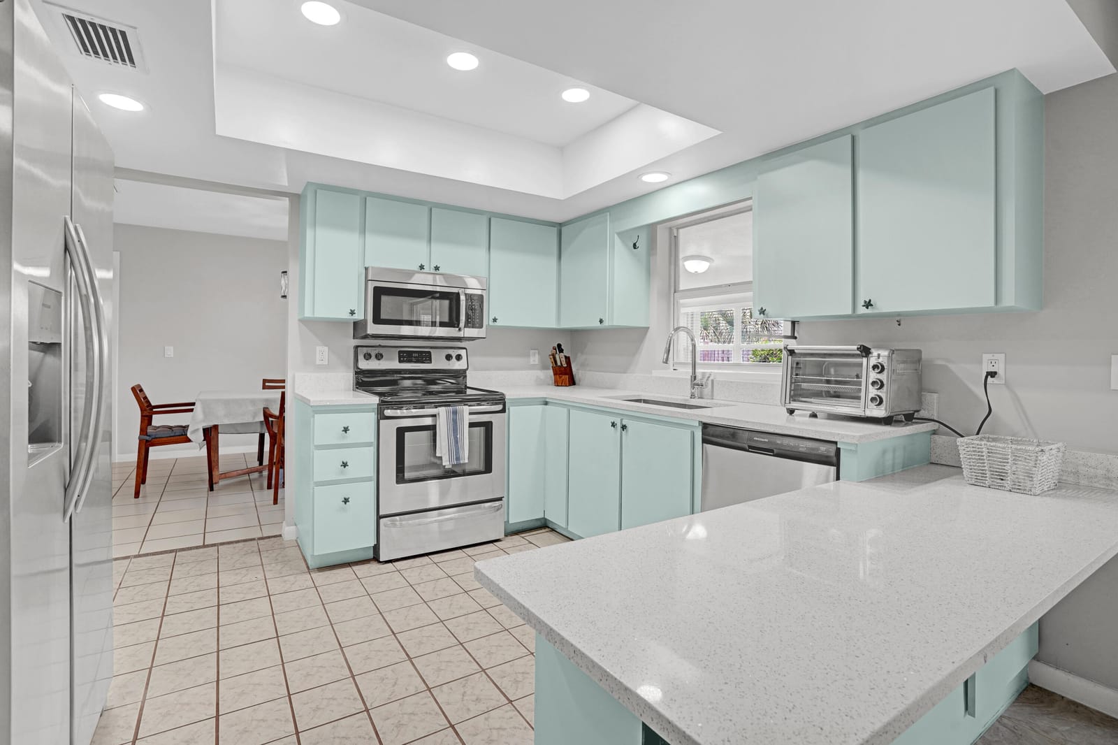 1902 EUCALYPTUS Avenue, Hutchinson Island, FL 34949 photo 23