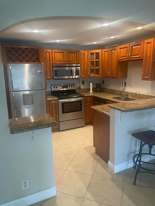 2900 NE 30TH Street K1, Fort Lauderdale, FL 33306