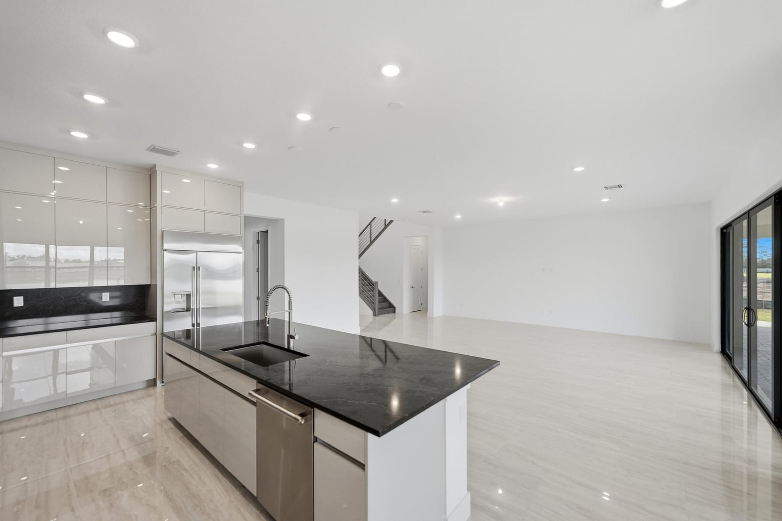7605 Bridle Trail Way — photo 9