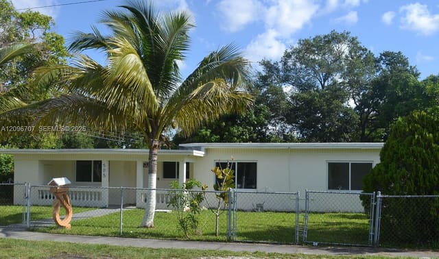 505 NE 140th Street, North Miami, FL 33161