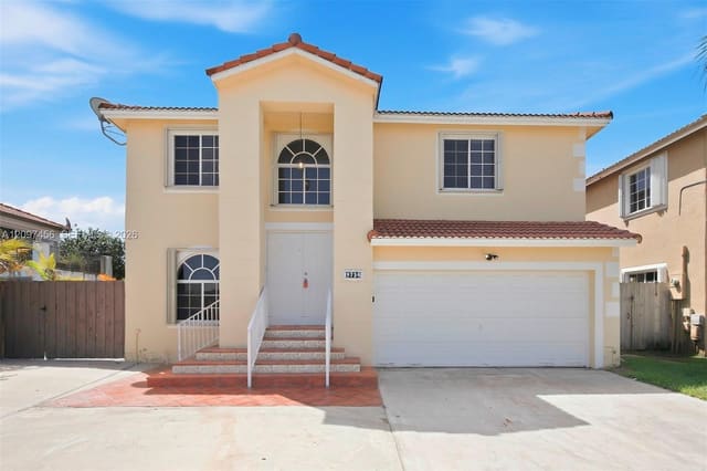 9734 SW 212th Street, Cutler Bay, FL 33189
