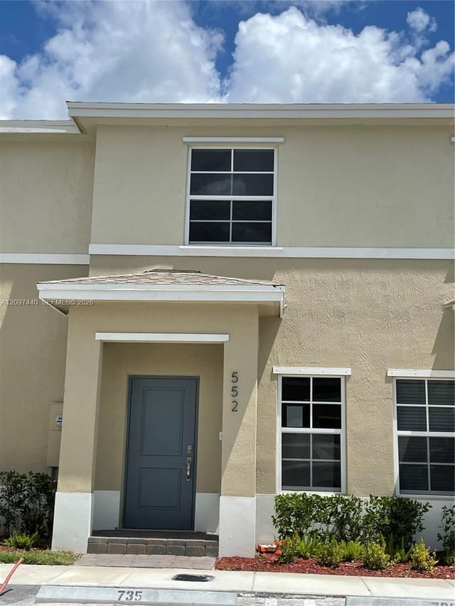 552 NE 4th Lane 552, Florida City, FL 33034