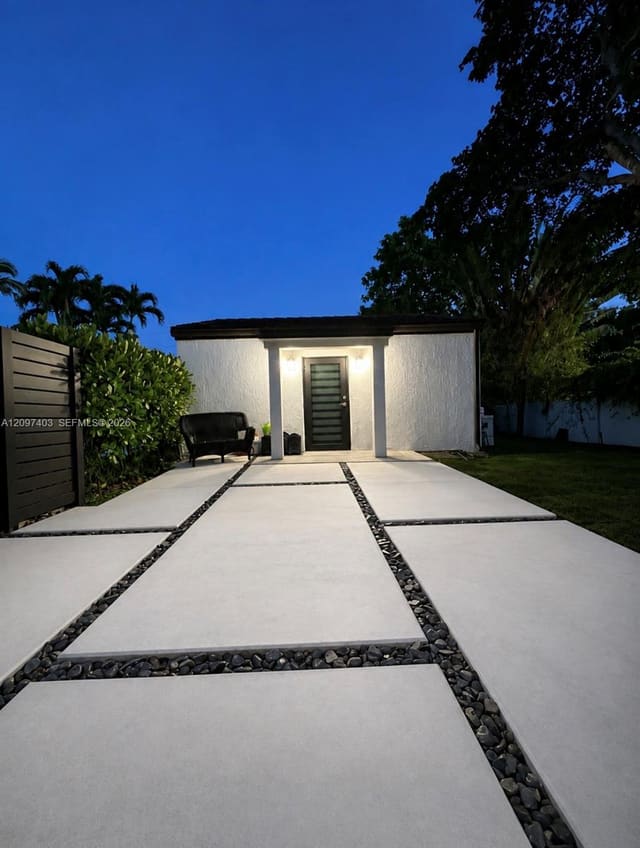 7844 SW 57th Terrace 0, Miami, FL 33143