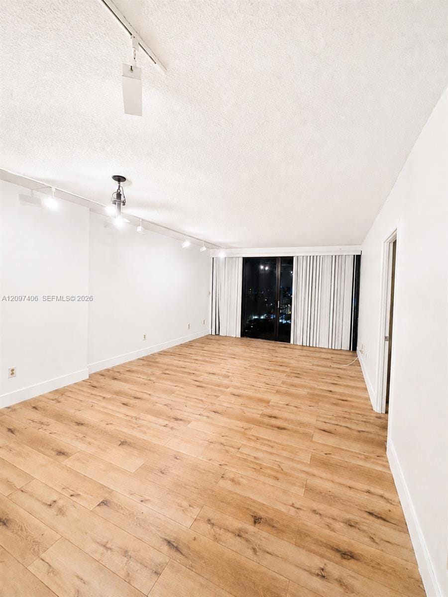 1470 NE 123rd Street A1011, North Miami, FL 33161 photo 2