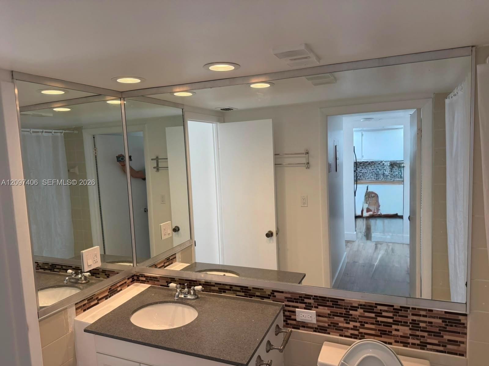 1470 NE 123rd Street A1011, North Miami, FL 33161 photo 6