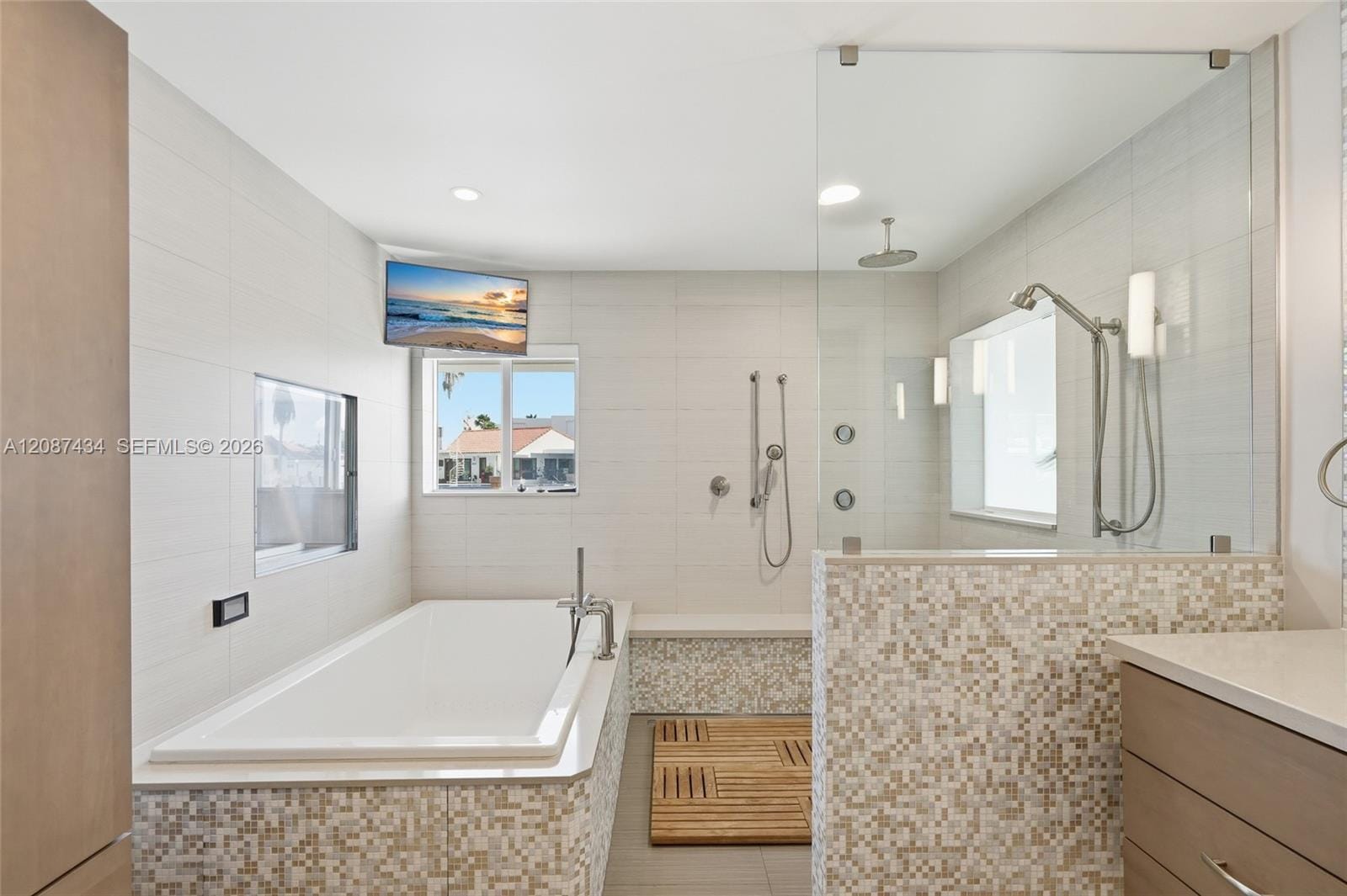 3360 NE 165th Street, North Miami Beach, FL 33160 photo 28