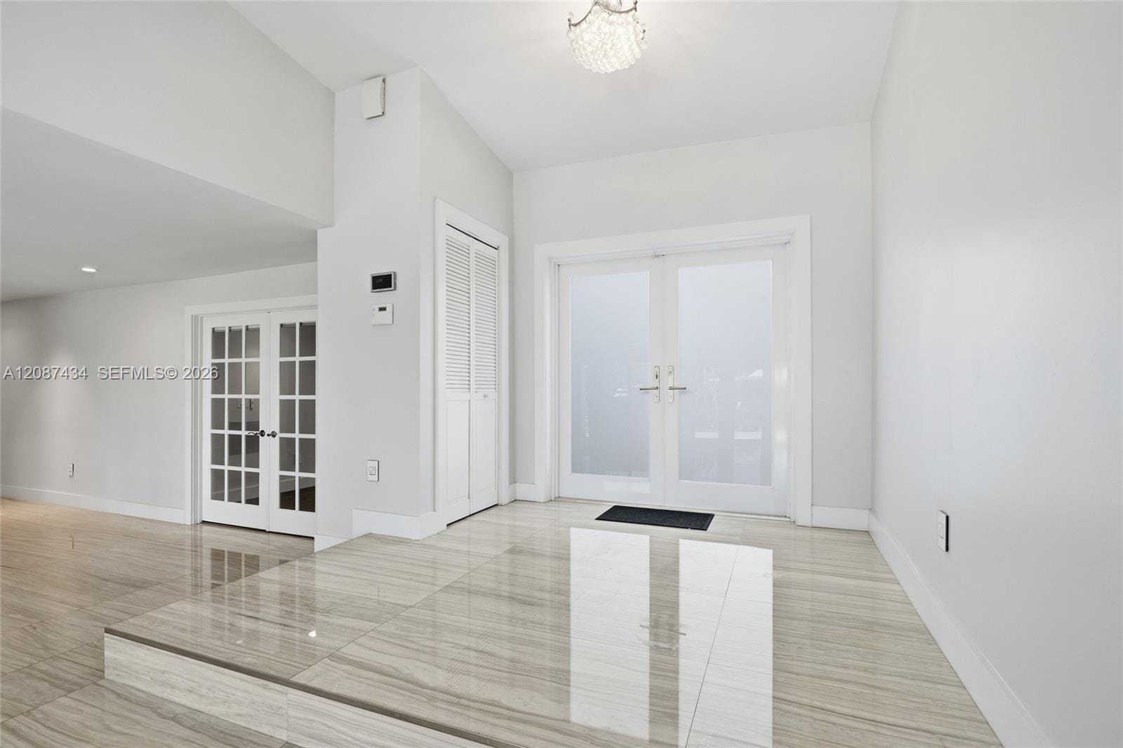 3360 NE 165th Street — photo 9