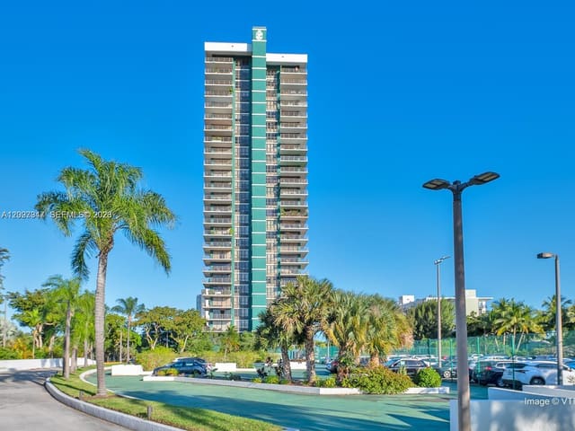 780 NE 69th Street 1606, Miami, FL 33138