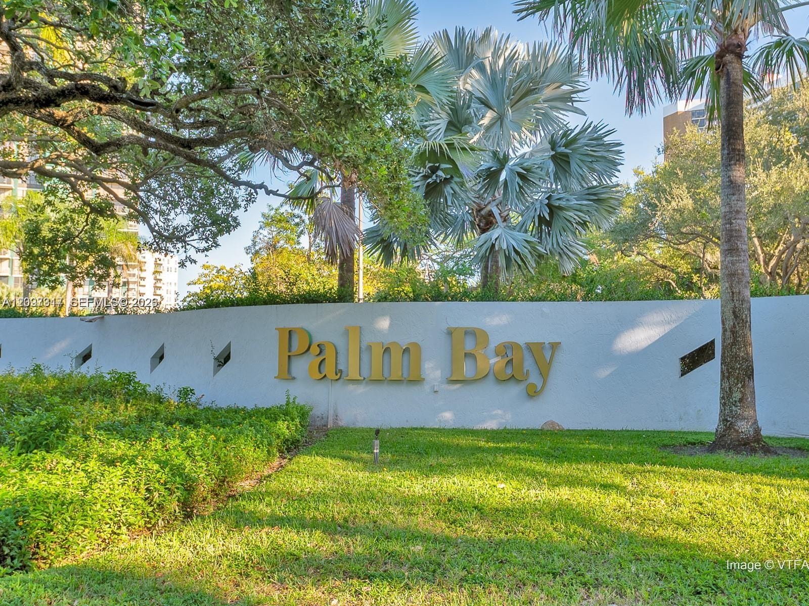 780 NE 69th Street 1606, Miami, FL 33138 photo 2
