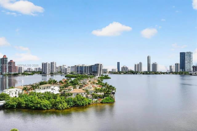 3000 Island Boulevard 1103, Aventura, FL 33160