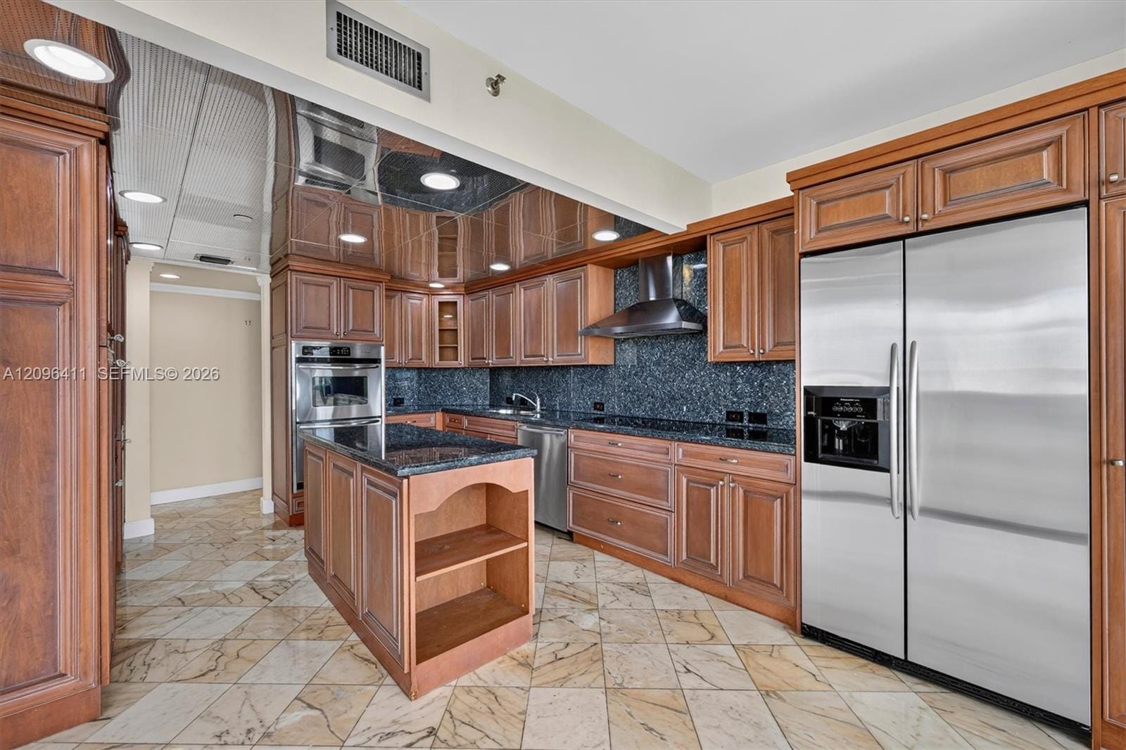 3000 Island Boulevard 1103, Aventura, FL 33160 photo 14