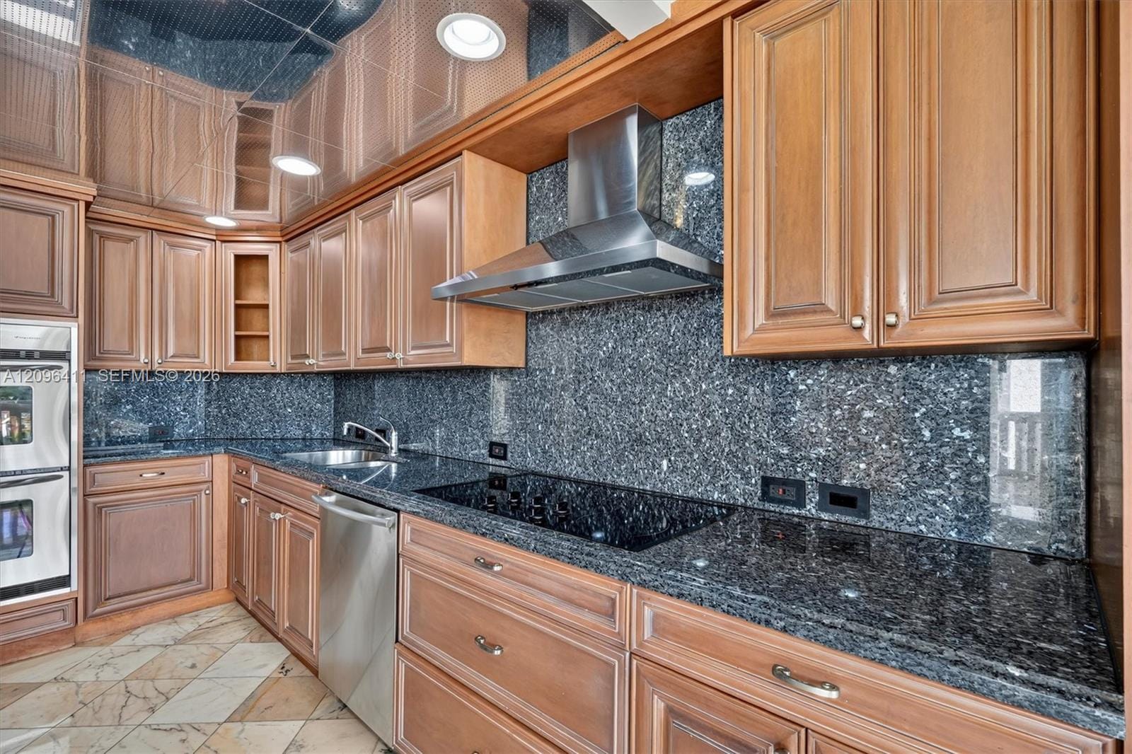 3000 Island Boulevard 1103, Aventura, FL 33160 photo 15