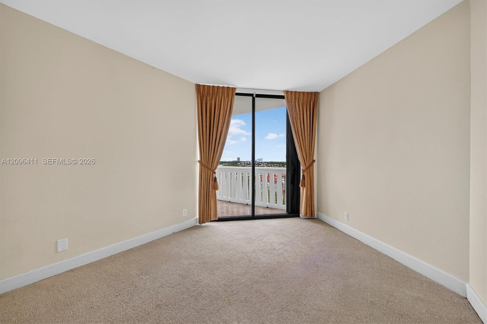 3000 Island Boulevard 1103, Aventura, FL 33160 photo 27