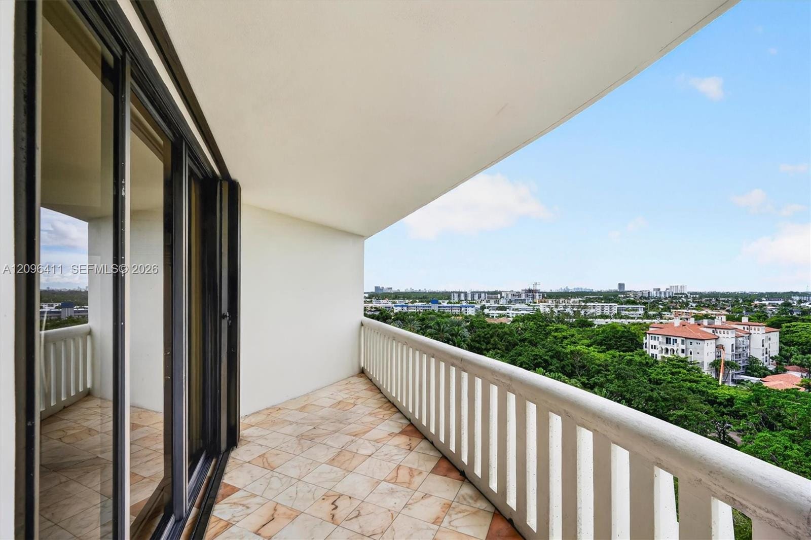 3000 Island Boulevard 1103, Aventura, FL 33160 photo 29