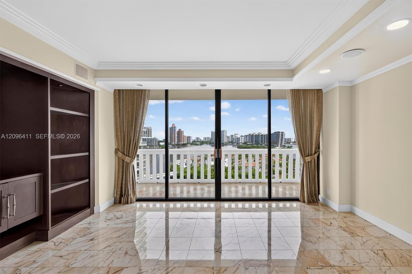 3000 Island Boulevard 1103, Aventura, FL 33160 photo 5
