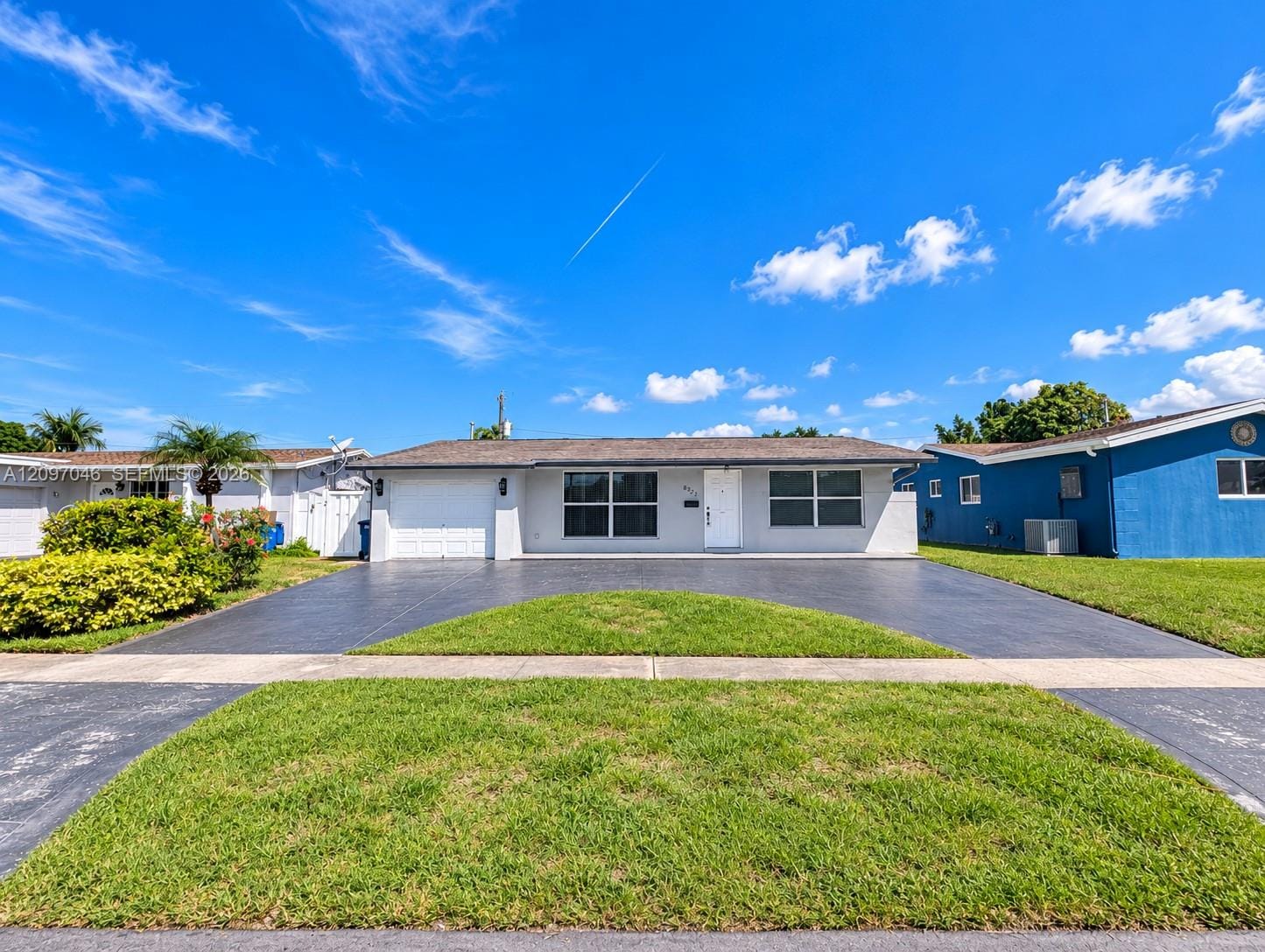 8521 NW 25th Street, Sunrise, FL 33322 photo 2