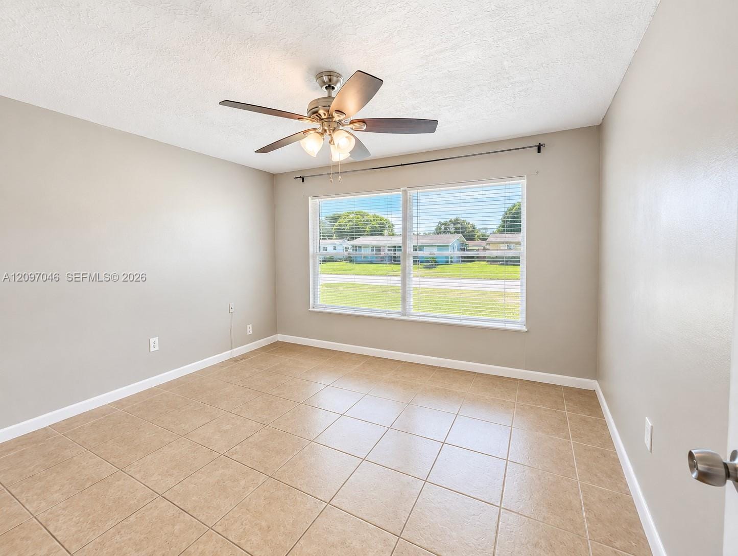 8521 NW 25th Street, Sunrise, FL 33322 photo 11