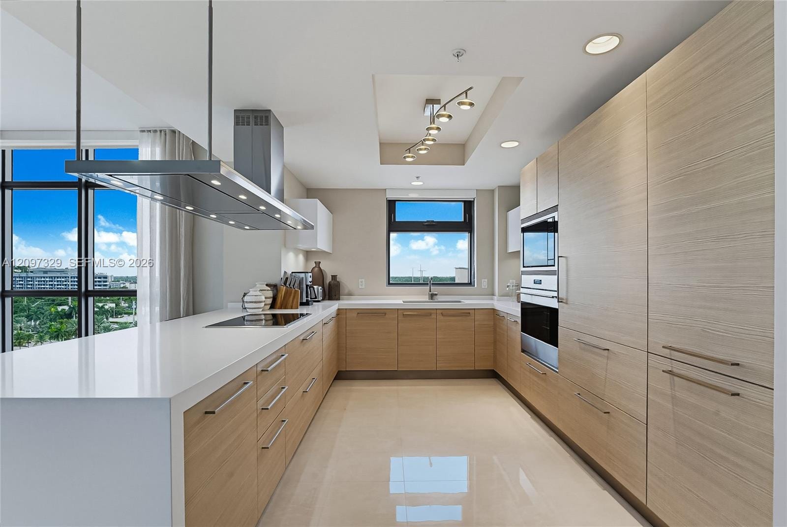 17301 Biscayne Boulevard 901 — photo 12