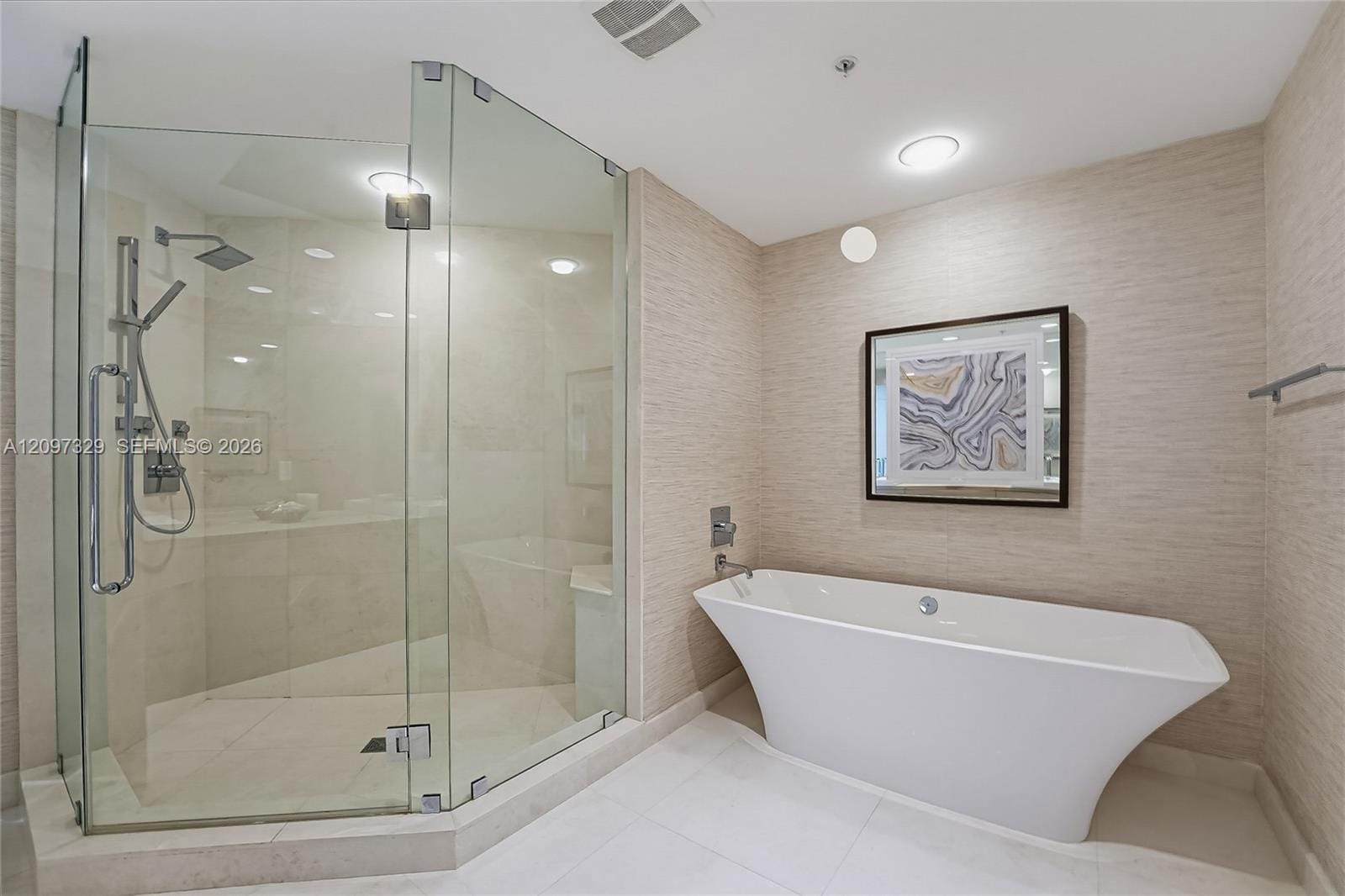 17301 Biscayne Boulevard 901, North Miami Beach, FL 33160 photo 19