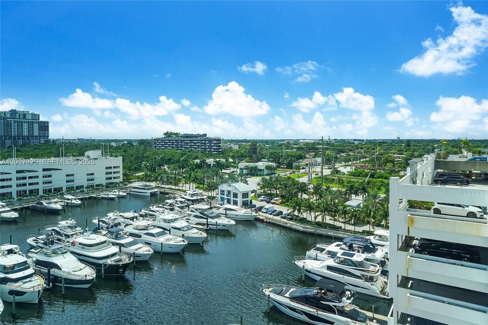 17301 Biscayne Boulevard 901, North Miami Beach, FL 33160 photo 25
