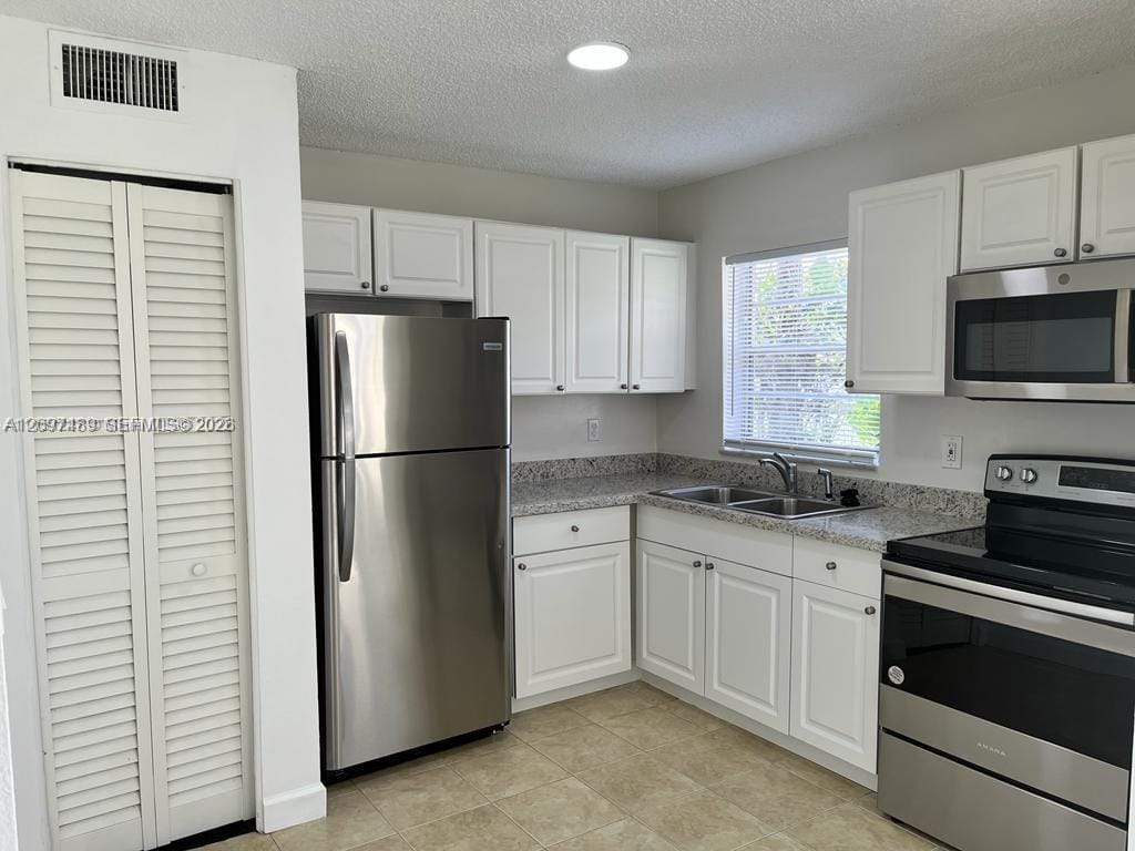 406 Lakeside Drive 117, Margate, FL 33063 photo 2