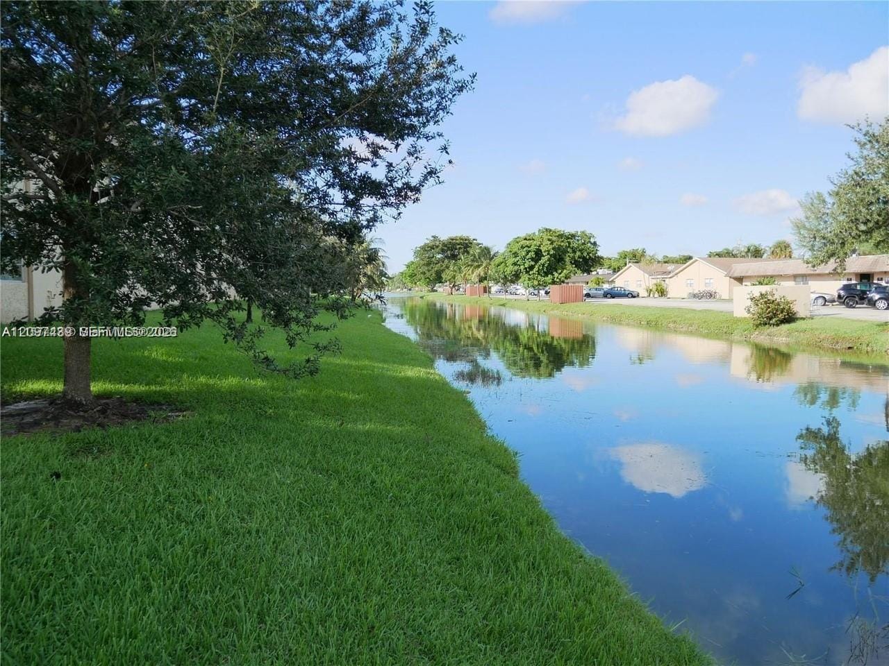 406 Lakeside Drive 117, Margate, FL 33063 photo 6