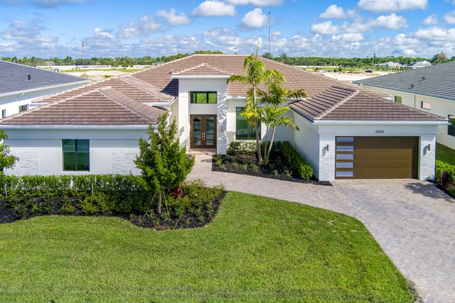 10253 CANTER CREEK Court, Lake Worth, FL 33449