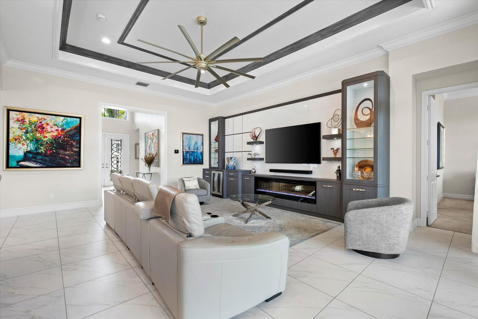 8200 MAJESTIC MOUNTAIN Drive — photo 8