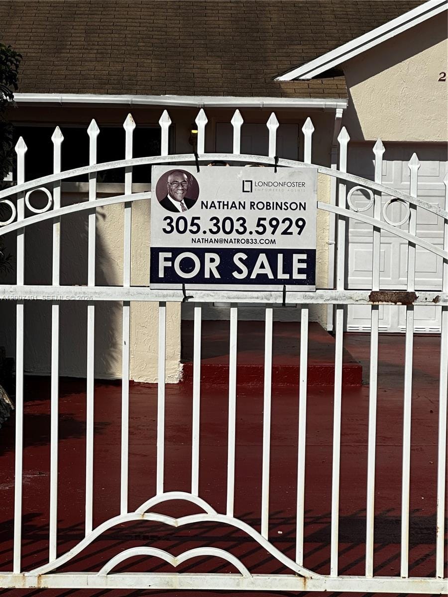 20200 NW 32nd Avenue — photo 2