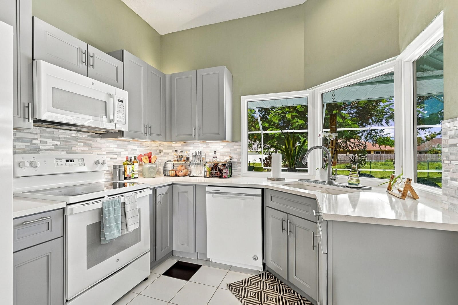 2801 SE Hutchings Avenue, Port St. Lucie, FL 34952 photo 9